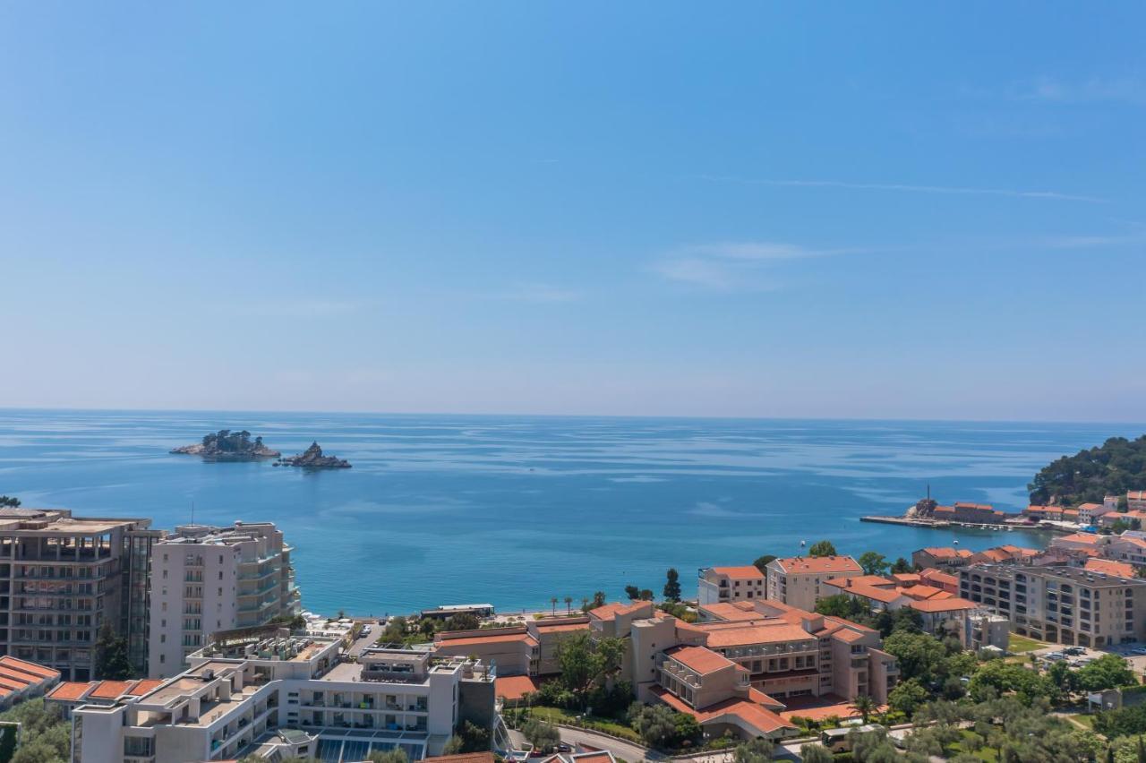 Apartments Fortunella Petrovac ภายนอก รูปภาพ
