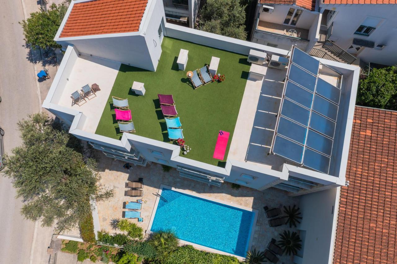 Apartments Fortunella Petrovac ภายนอก รูปภาพ